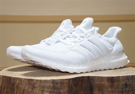 turnschuhe herren adidas ultra boost tripple white|triple white ultra boost 2.0.